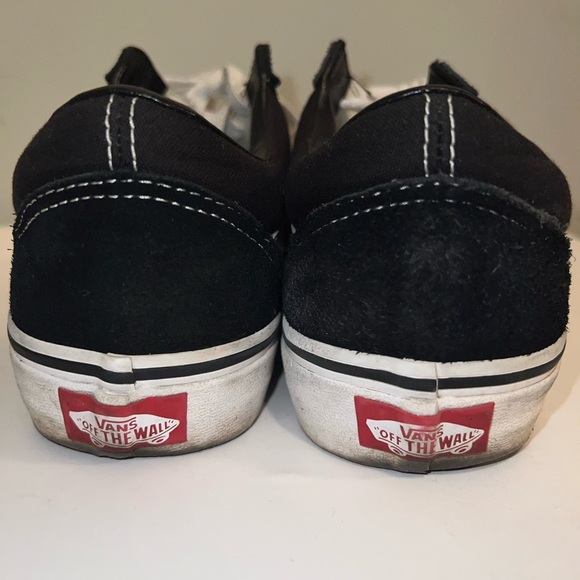 Vans off the wall - low top women’s sneaker, size 5.5 US - Picture 2 of 3